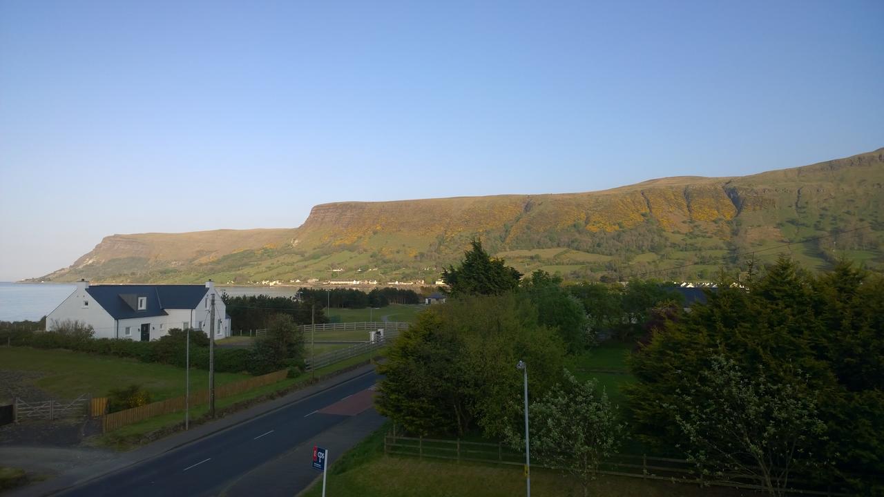 Bed and Breakfast 1 Bayview Glenariff Esterno foto
